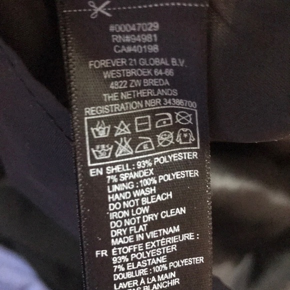 Forever 21 Black Sleeveless Dress - Picture 8 of 8